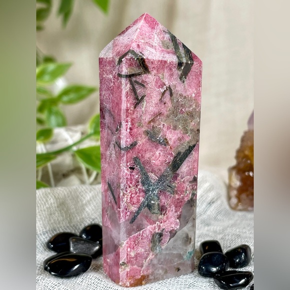 2190 Rhodonite Crystal Mini Tower - Picture 11 of 12